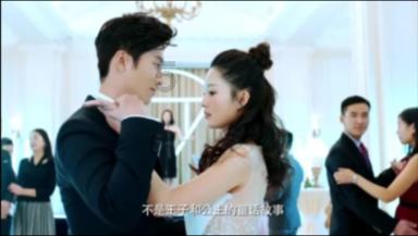 宁愿离婚也绝不改国籍，春晚都能她破例一次，如今71岁却无儿无女